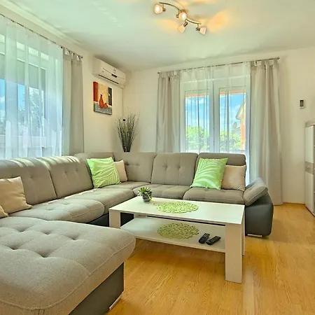 Ferienhaus House Nevenka
