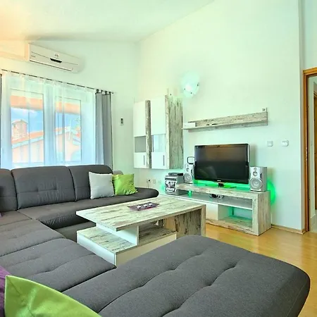 House Nevenka Holiday home Porec